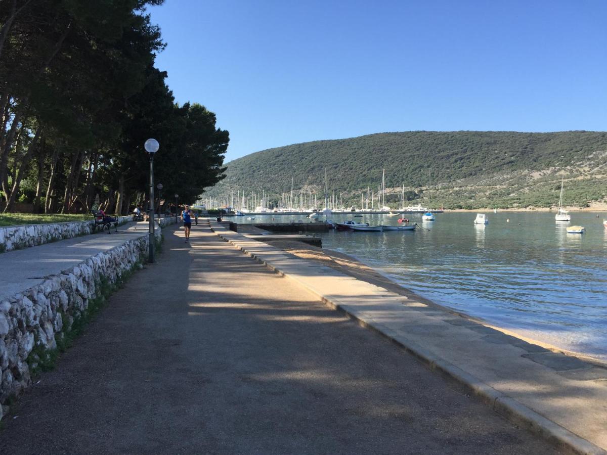 Apartman Nekic Cres Esterno foto